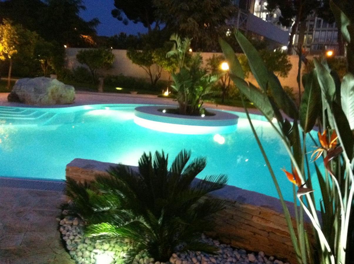 Hotel Executive L'Orangerie Bb Bari Exterior foto